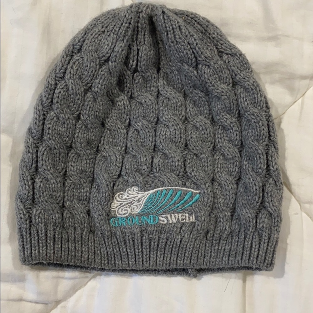 Ground swell beanie